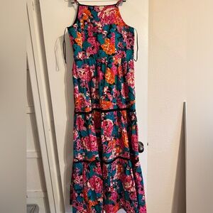 Floral Maxi Dress!